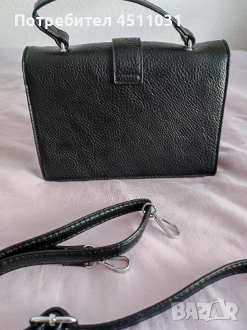 Дамска чанта, снимка 4 - Чанти - 53969065