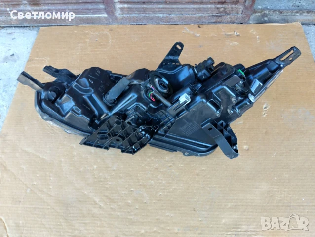 Десен фар за Nissan Qashqai J11, снимка 9 - Части - 50749674