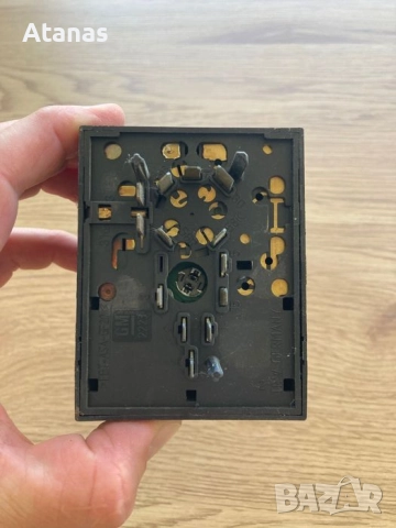 Копче за светлините на Фолксваген Голф 5/ VW Golf V, снимка 3 - Части - 52181035