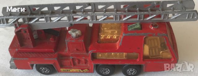 Колекционерска Количка Matchbox Super King Transporter K9 Fire Tender 1972, снимка 3 - Колекции - 46521449