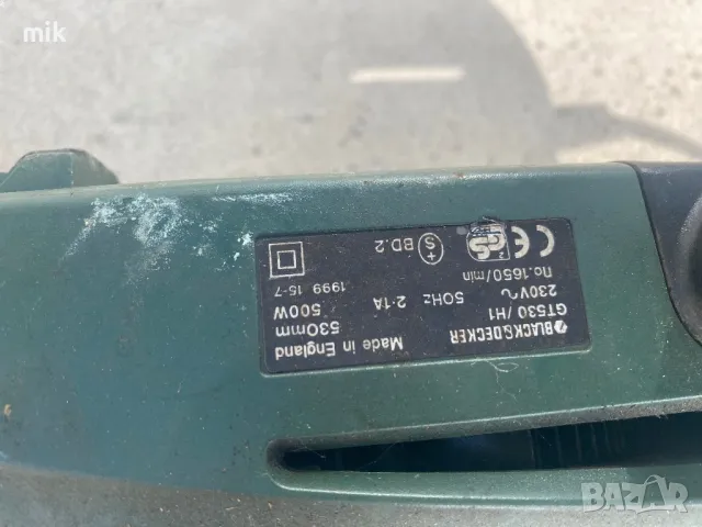 Електрически храсторез Black and Decker, снимка 3 - Градинска техника - 49826026