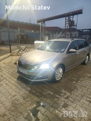Skoda Octavia, снимка 4 - Автомобили и джипове - 53044262