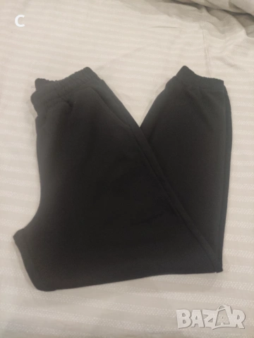 Дамско долнище LW kiki М р-р като ново, снимка 4 - Спортни екипи - 53454129