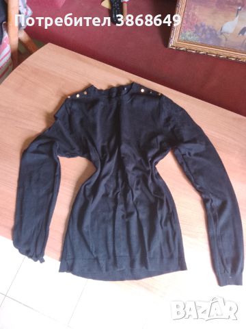 Красива черна блуза, снимка 2 - Блузи с дълъг ръкав и пуловери - 46373332