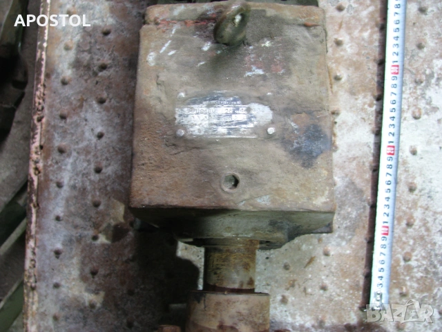 мотор редуктор, снимка 4 - Други машини и части - 54270996