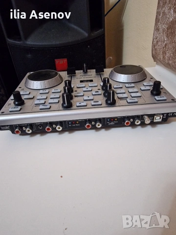 DJ Контролер hercules MK4 , снимка 4 - Ресийвъри, усилватели, смесителни пултове - 53481691