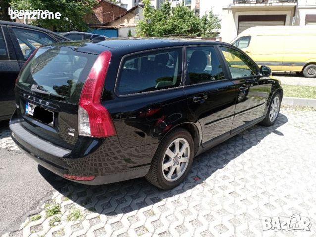 **Volvo V50 1.6 hdi 109кс 12.2009г Реални километри Внос Италия Топ Състояние ***, снимка 3 - Автомобили и джипове - 46771292