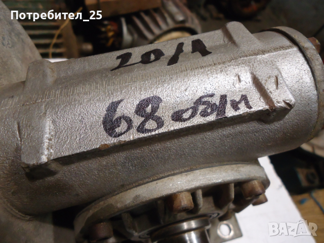 Трифазен мотор-редуктор  68 об/мин, снимка 3 - Електродвигатели - 45068584