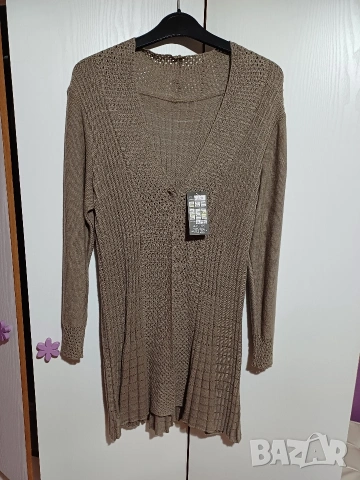 нови дамски жилетки, различни размери цена 10лв за брой 