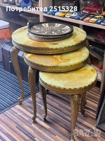 Антикварен комплект 3 ониксови масички с месинг , снимка 6 - Антикварни и старинни предмети - 53679562