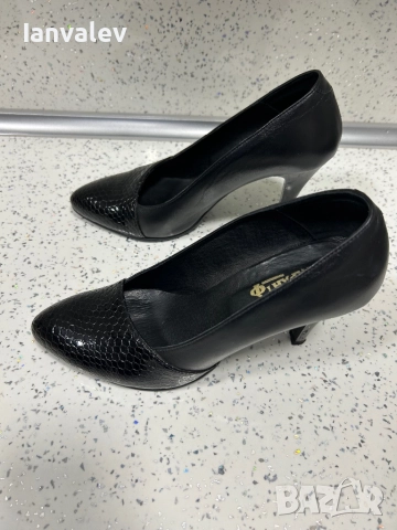 Дамски обувки от естествена кожа марка Santonelli, снимка 5 - Дамски обувки на ток - 52424770