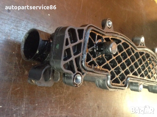 Капак клапан за Peugeot Partner 1.6 HDI (2007) 9660281080 , снимка 3 - Части - 53836154