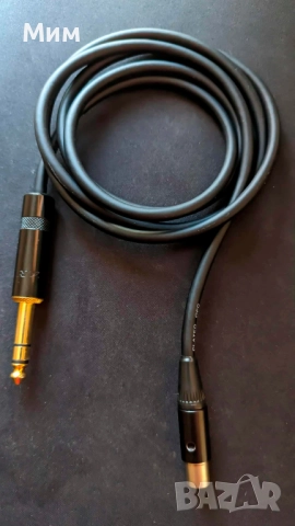 Продавам кабел за слушалки Van Damme