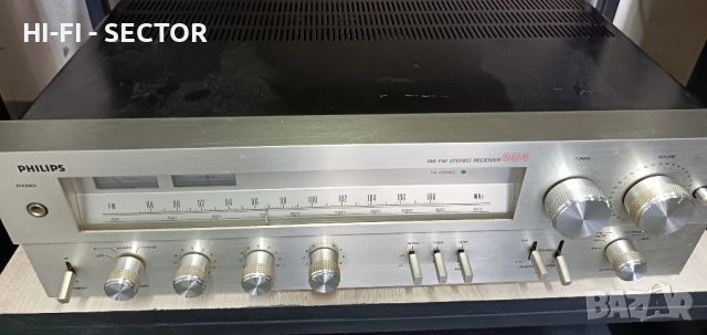 Philips 684 стерео ресйвър , снимка 2 - Ресийвъри, усилватели, смесителни пултове - 51686848