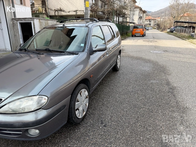 Рено Меган комби, снимка 5 - Автомобили и джипове - 53692987