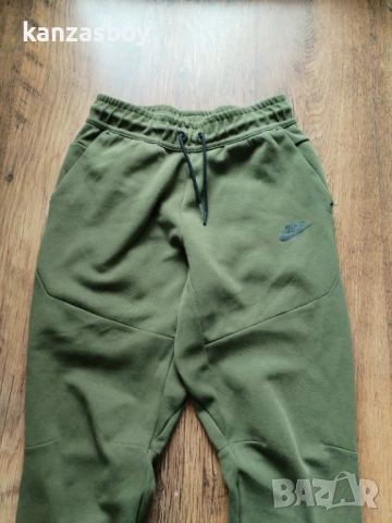 NIKE SPORTSWEAR TECH FLEECE - страхотно юношеско долнище 147-158см., снимка 8 - Детски анцузи и суичери - 54221035