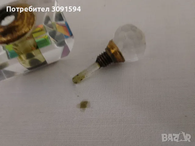 Старо  колекционерско кристално шише за парфюм , снимка 3 - Антикварни и старинни предмети - 49708319