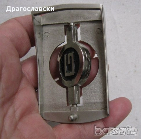 токи: Тока, катарама, пума, животно котка и други: Джани Версаче, Габана, снимка 10 - Антикварни и старинни предмети - 28882739