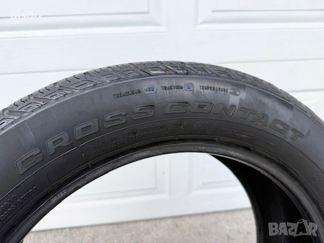 1бр зимна гума CONTINENTAL CrossContact 235/55/19 , снимка 4 - Гуми и джанти - 51395375