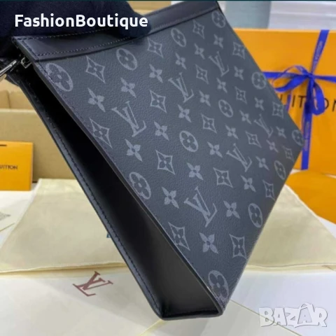 Чанта LOUIS VUITTON POCHETTE VOYAGE, снимка 1