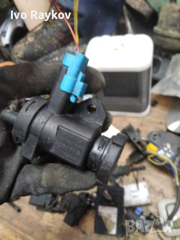 Вакуум клапан за Peugeot, Citroen 2.0 HDI 9635704380 Bosch 0928400414 , снимка 8 - Части - 53759703