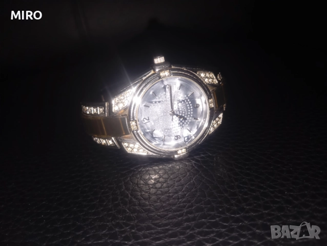 Стилен дамски кварцов  часовник на марката CEITEZIN, снимка 2 - Дамски - 52869804