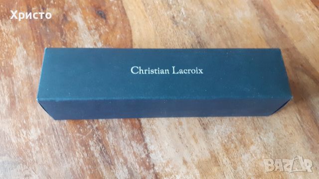 писалка Christian Lacroix Paris метал сребрист и черно, луксозна, красиво гравиран черен лак, снимка 12 - Ученически пособия, канцеларски материали - 46238078