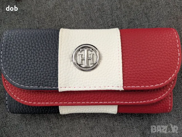 Ново дамско кожено портмоне Tommy Hilfiger оригинал