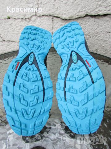 Дамски туристически обувки  Salomon, снимка 13 - Други - 45580918