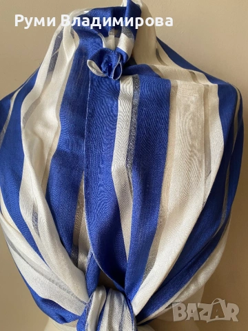 Бял шал на сини райета Hobbs, 20 % коприна/ летен шал, снимка 3 - Шалове - 42989639