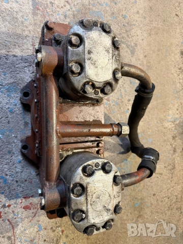 Редуктор багер Болгар, снимка 5 - Индустриална техника - 53312229