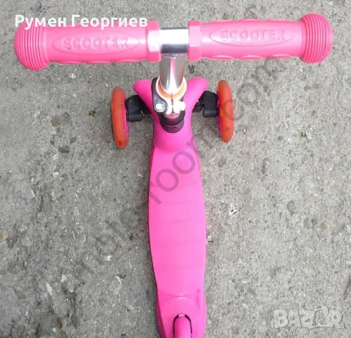 Употребявана детска тротинетка Ronny – розова, снимка 2 - Детски велосипеди, триколки и коли - 50027076
