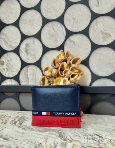 портмонета lacoste tommy hilfiger MCM , снимка 2 - Портфейли, портмонета - 50994560