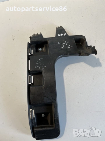 Стойка / скоба за задна лява броня за Volvo S60 2.0 TDI (2012) 30795054