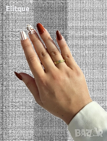 Красив дамски пръстен от медицинска стомана с блестящи камъни, снимка 3 - Пръстени - 52871218