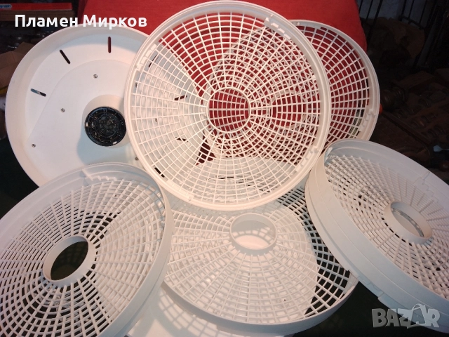 Електрическа сушилка за плодове, снимка 4 - Сушилни - 51816069