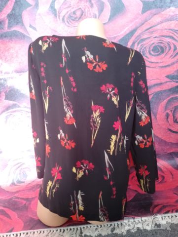 Черна блуза на червени стръкове цветя ХЛ , снимка 2 - Туники - 46406950