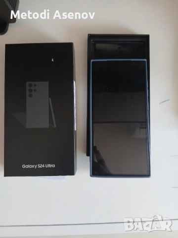 Samsung S24 Ultra,256 MB.