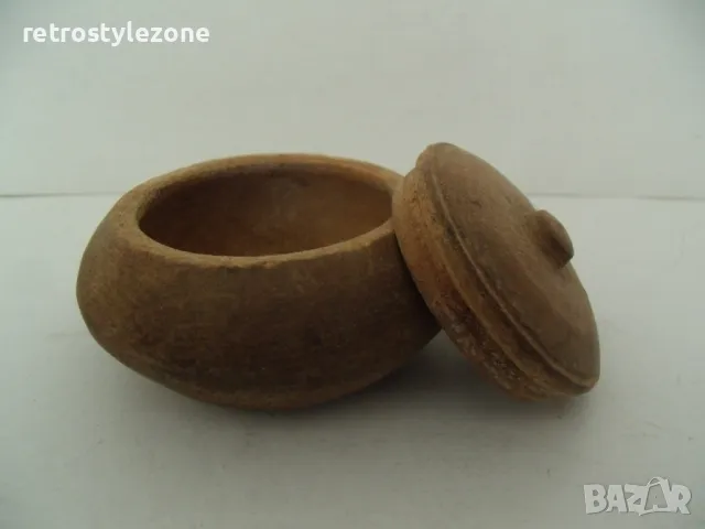 № 7988 стара дървена солница  - размер - височина 5 см , диаметър 7 см , снимка 2 - Други ценни предмети - 49802063