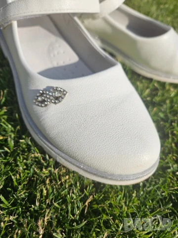 Официални бели детски обувки, снимка 5 - Детски обувки - 50585317
