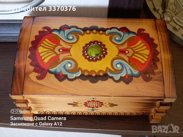 Дървена кутия за бижута-ръчна изработка, снимка 6 - Антикварни и старинни предмети - 45491455