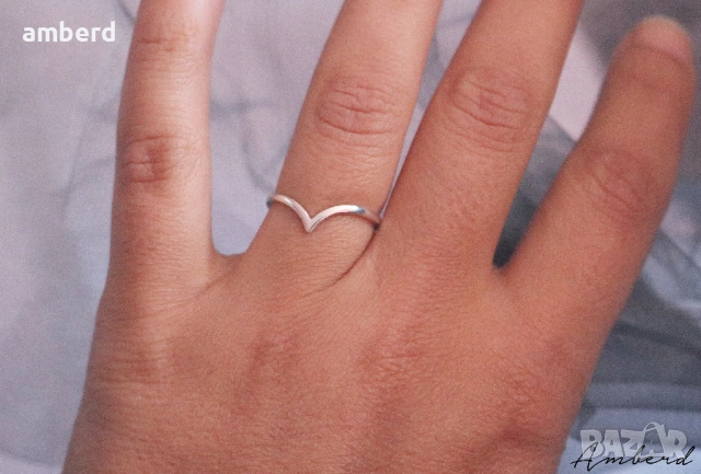 Нежен сребърен пръстен - модел R058