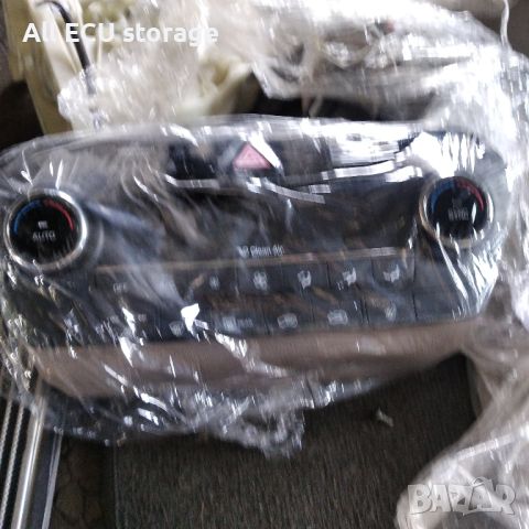 Панел климатик за HYUNDAI TUCSON 97250-D7530 , снимка 1 - Части - 46056588