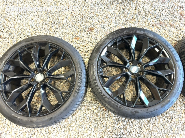 Джанти Рейндж Роувър, 22ки,5х120, 9.5J ET49, с Michelin Pilot 275/40, снимка 4 - Гуми и джанти - 53750798