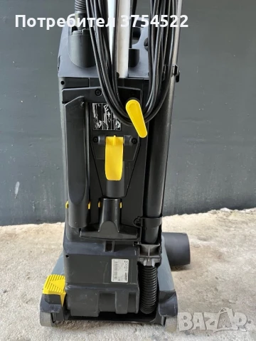 Професионална прахосмукачка за мокети и килими Karcher CV 38/2, снимка 6 - Друго - 51074797