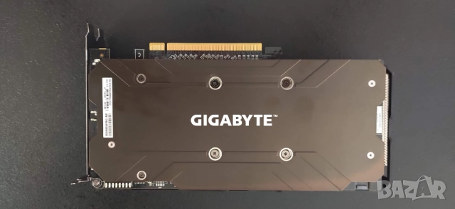 Продавам Перфектна Видео Карта Gigabyte RX 580 8Gb 256bit OC, снимка 7 - Видеокарти - 52710911
