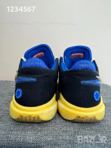 NIKE x LeBron James 20 Uninterrupted., снимка 4 - Маратонки - 54078405