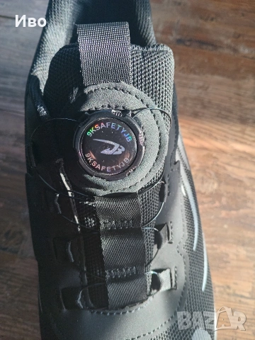 Защитни работни обувки със стоманено бомбе и бързо стягане, снимка 4 - Ежедневни обувки - 54093148