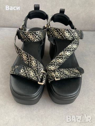 Guess оригинални сандали на платформа, снимка 2 - Сандали - 45319464