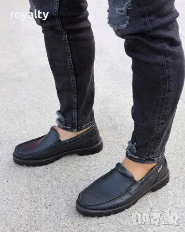Мъжки обувки - черна кожа